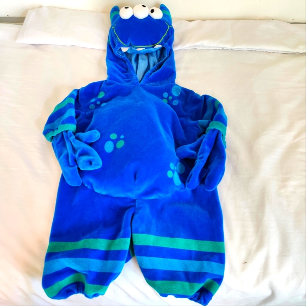 Baby's little Monster Costume (Blue) (Size: 0-3 months) 💙👹🤍